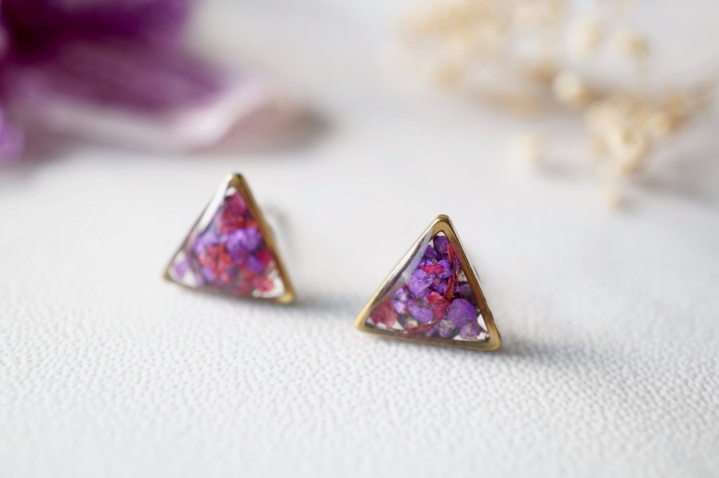 Real Dried Flowers and Resin Stud Earrings in Purple and Magenta Mix