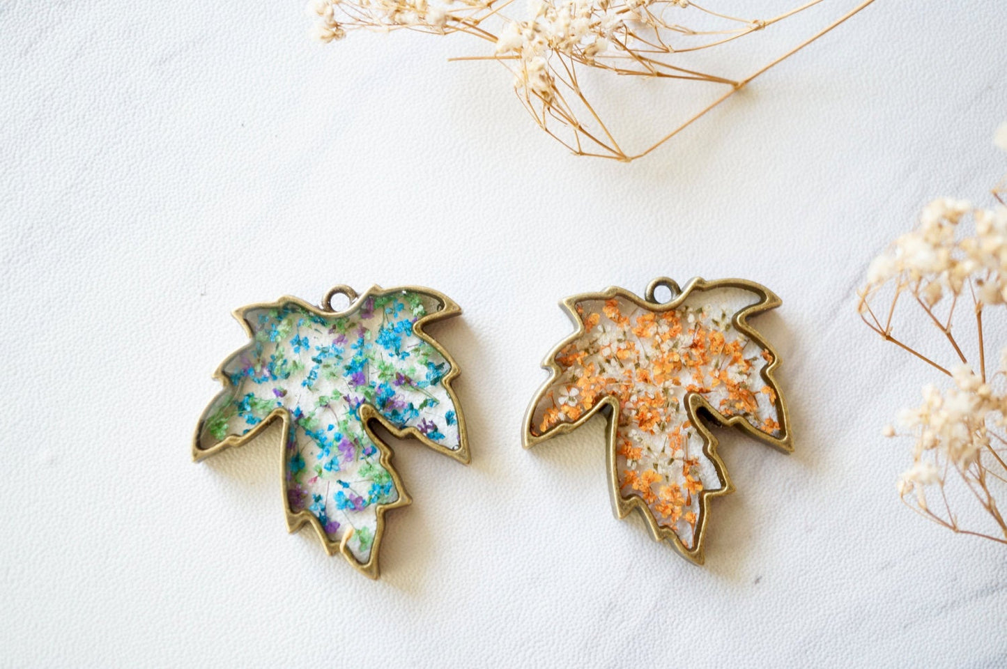 Real Pressed Flower and Resin Necklace Maple Leaf, Fall Florals, Fall Finds