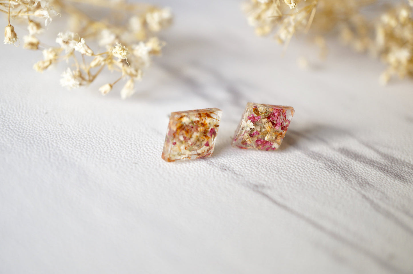 Real Dried Flowers and Resin Diamond Stud Earrings in Orange Rose White
