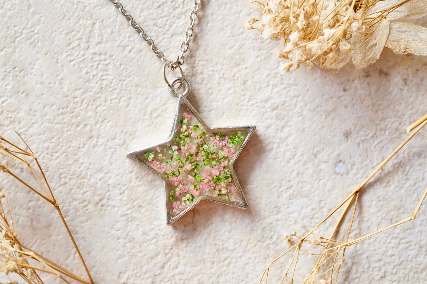 Real Pressed Flower and Resin Star Necklace in Pink Green