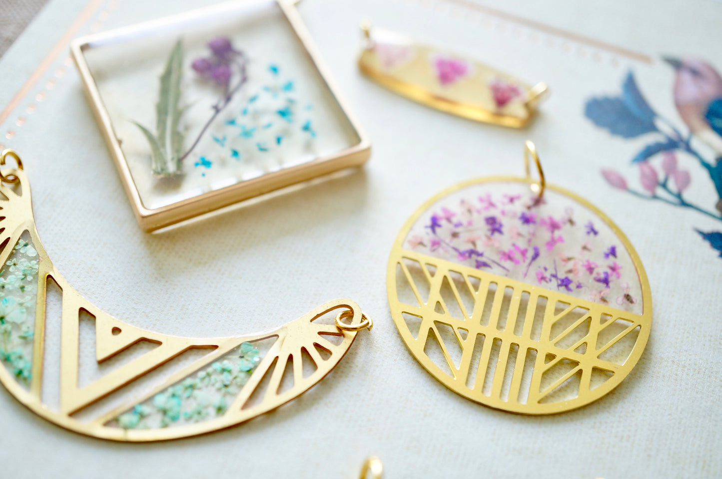 Real Flowers and Resin Necklace, Brass Tribal in Mint