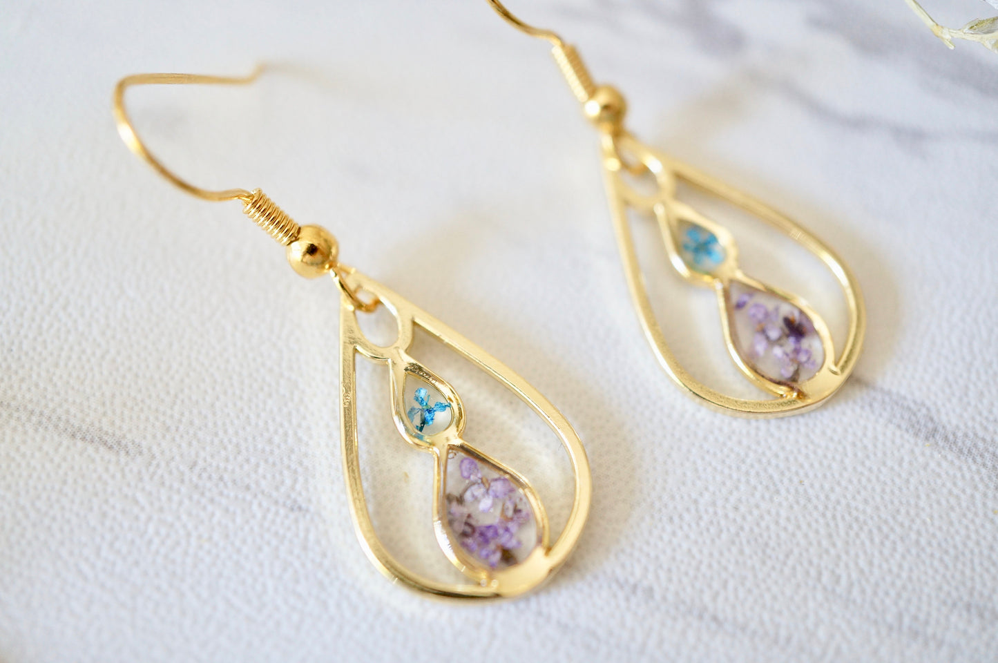 Real Pressed Flowers and Resin, Gold Teardrop Earrings