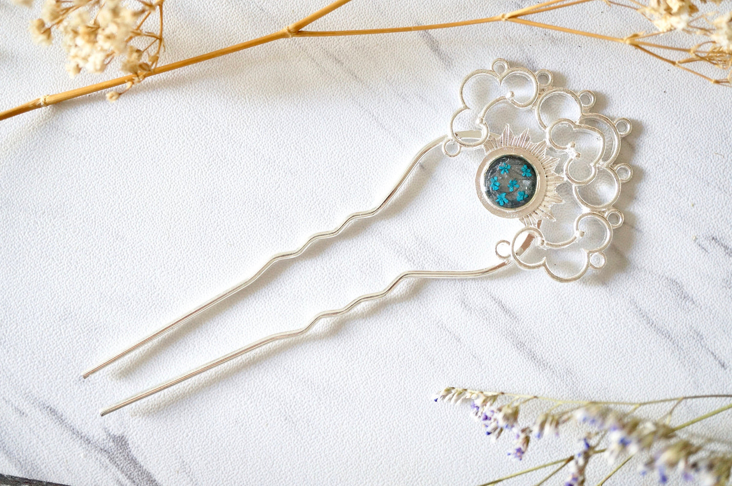 Real Pressed Flowers in Resin, Silver Hair Pin