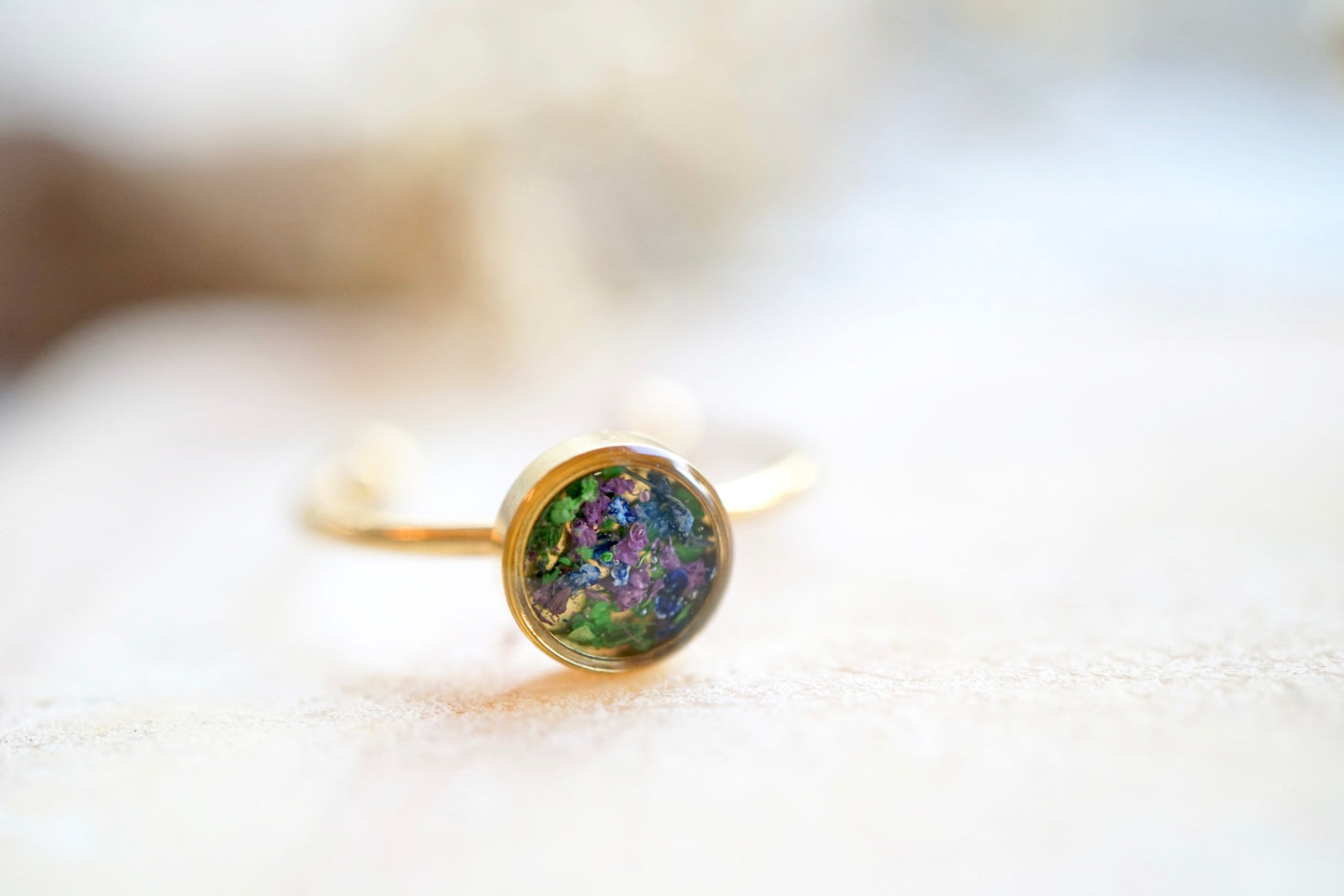 Real Pressed Flower and Resin Ring, Customizable Bands
