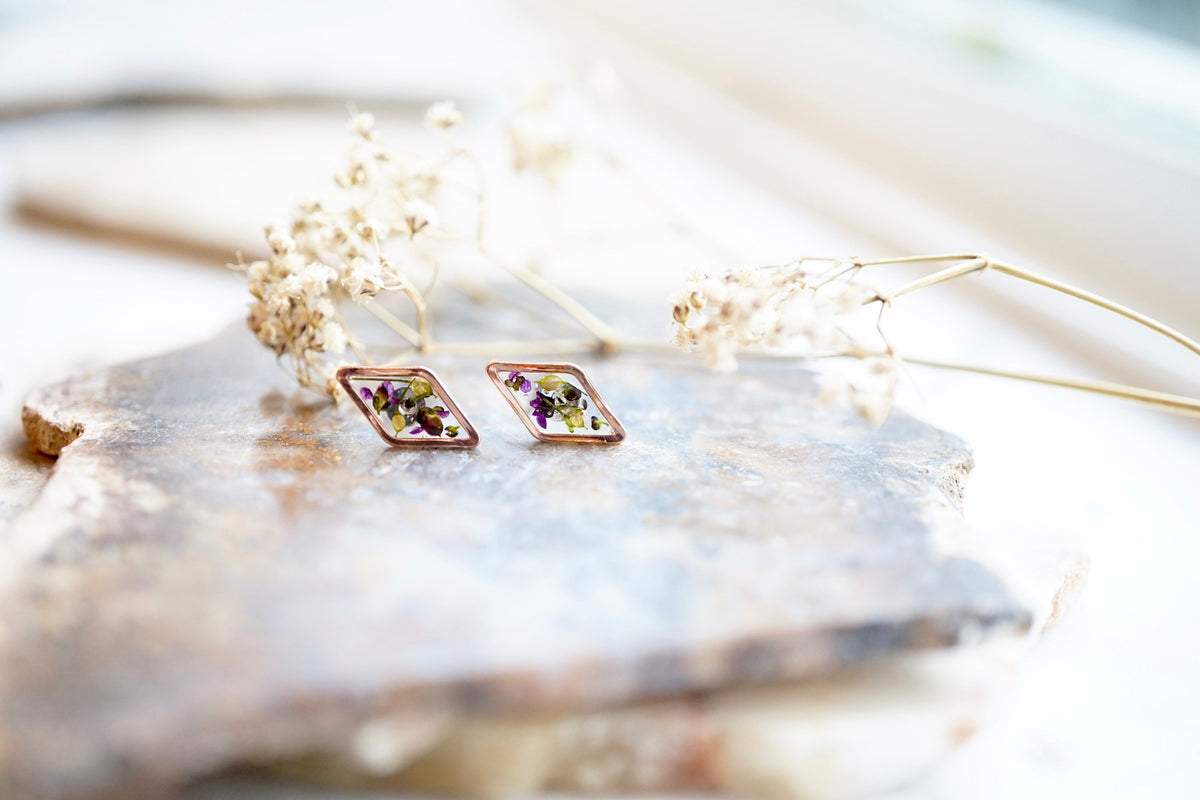 Real Pressed Flowers and Resin Stud Earrings, Rose Gold Diamonds in Pu –  ann + joy