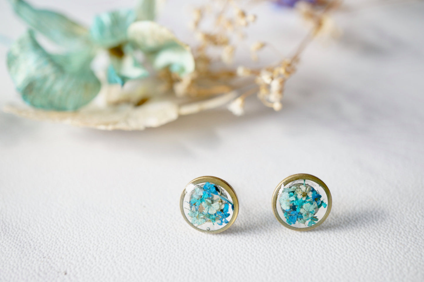 Real Dried Flowers and Resin Stud Earrings in Mint Blue Mix