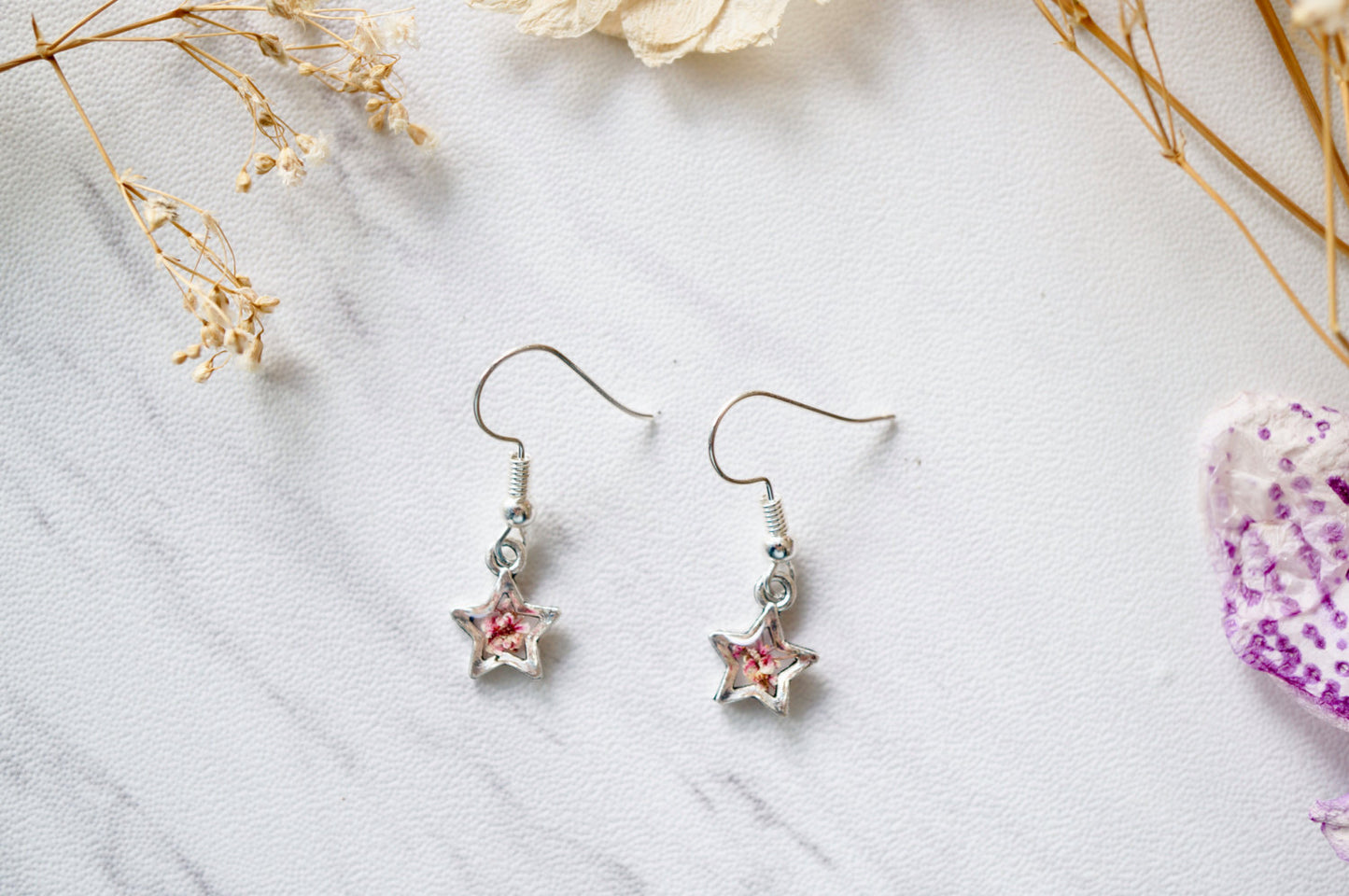 Real Dried Flowers and Resin Star Earrings in Magenta and White