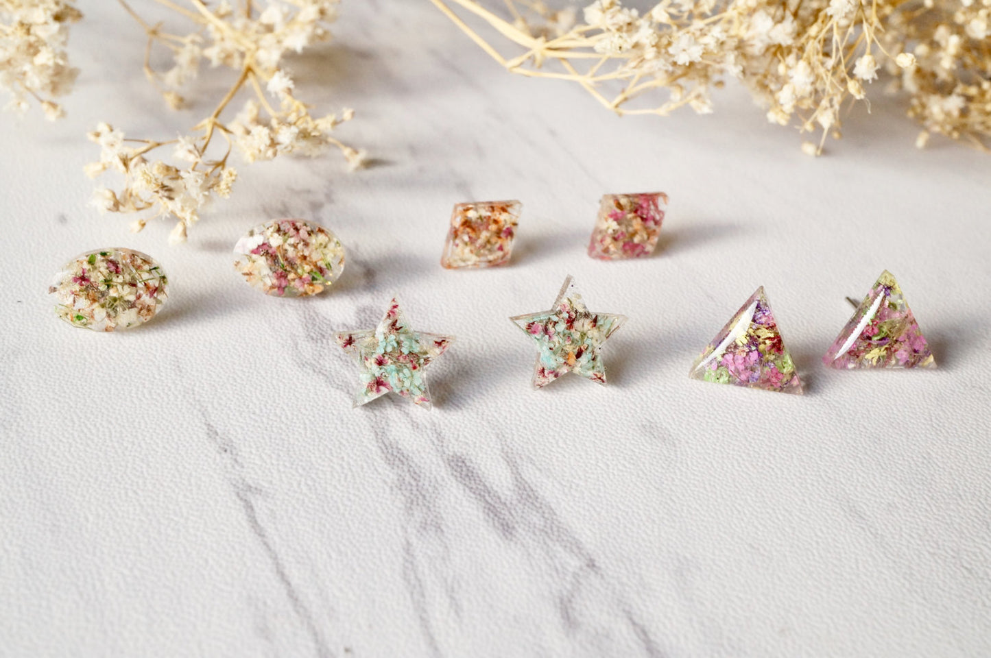 Real Dried Flowers and Resin Diamond Stud Earrings in Orange Rose White