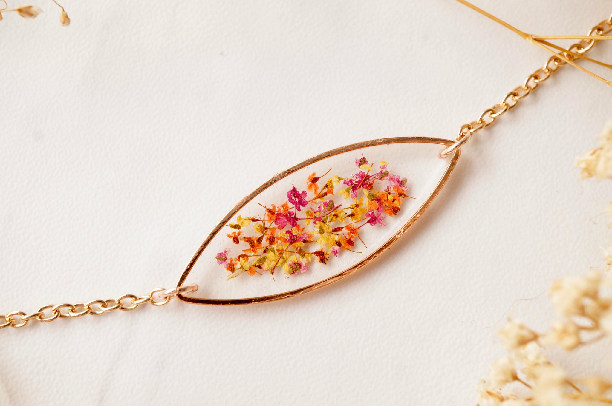 Real Dried Flowers and Resin Bracelet, Rose Gold in Red Orange Yellow – ann  + joy