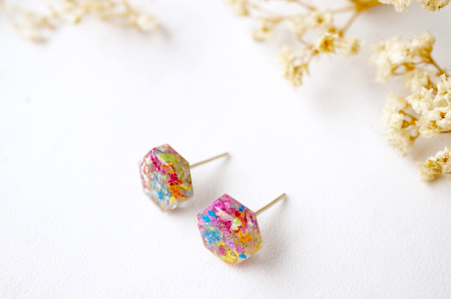 Real Dried Flowers and Resin Hexagon Stud Earrings in Party Mix