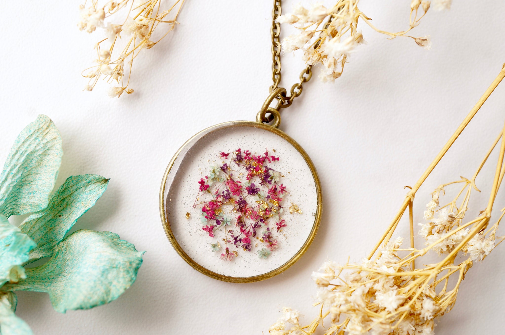 Real Dried Flowers in Resin, Circle Necklace in Pink Purple Mint