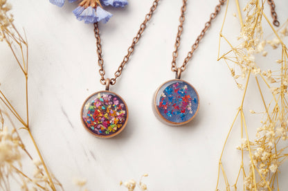 Real Dried Flowers in Resin Necklace, Thick Copper Circle in  Rose Gold Mix