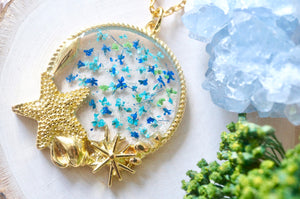 Real Dried Flowers in Resin, Gold Circle With Starfish Necklace in Blue Teal Green
