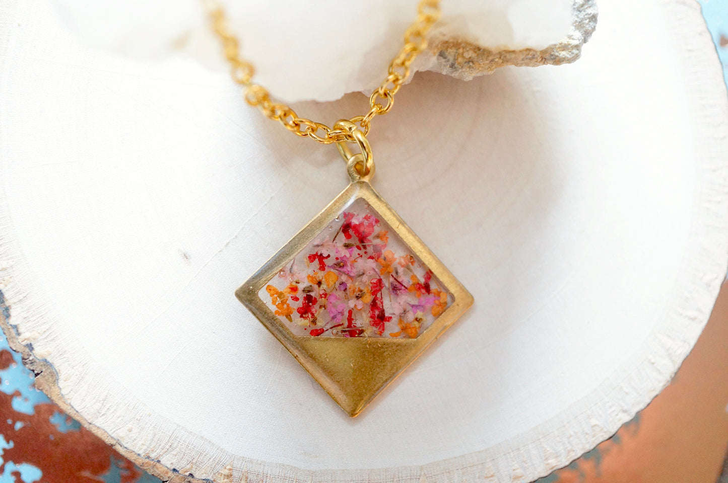 Real Dried Flowers in Resin, Brass Diamond Necklace in Pink Red Orange