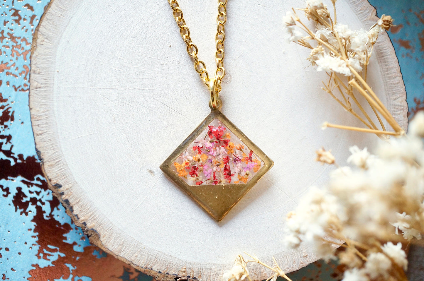 Real Dried Flowers in Resin, Brass Diamond Necklace in Pink Red Orange