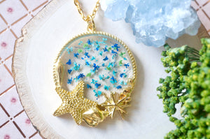 Real Dried Flowers in Resin, Gold Circle With Starfish Necklace in Blue Teal Green