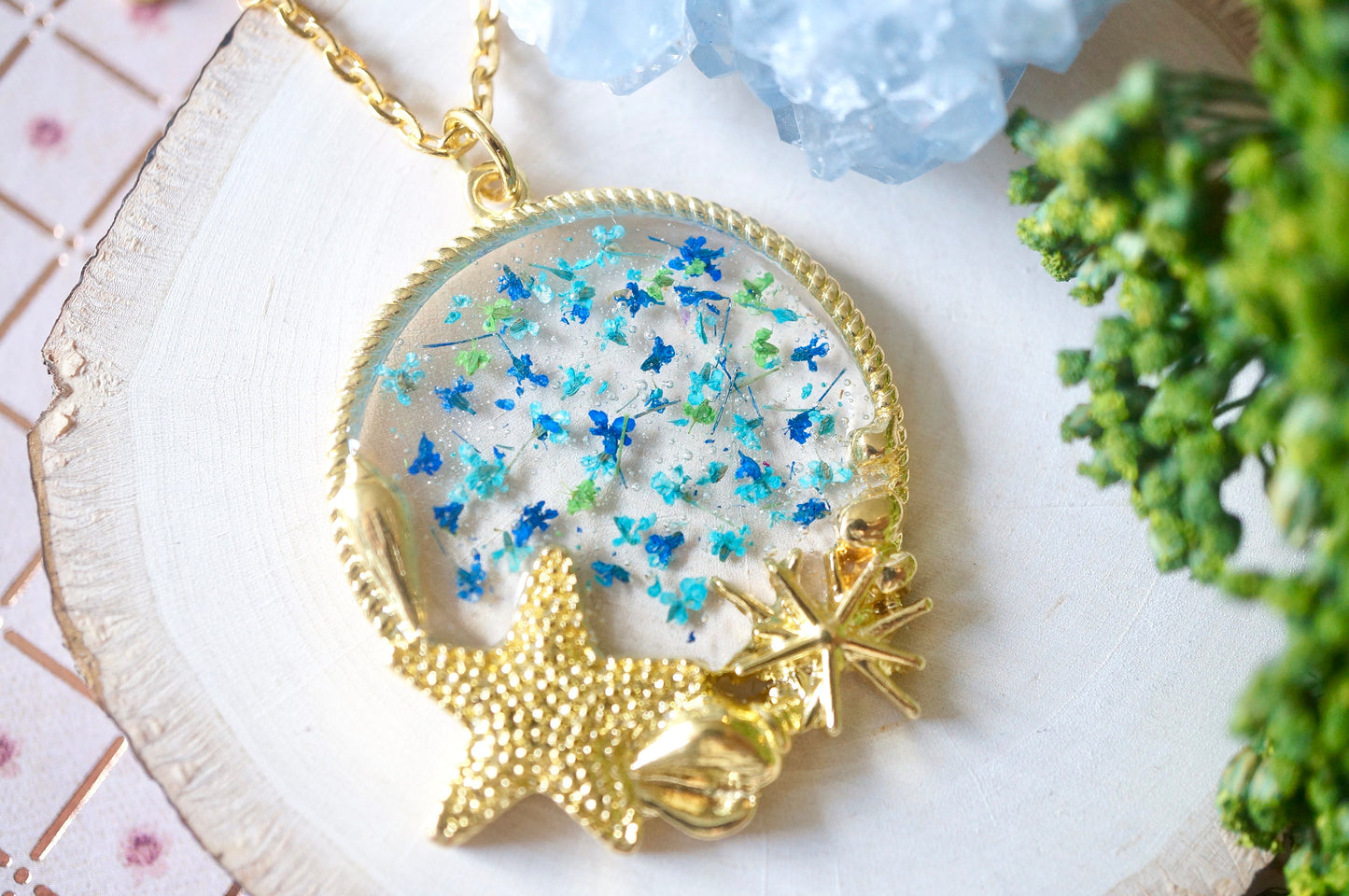 Real Dried Flowers in Resin, Gold Circle With Starfish Necklace in Blue Teal Green