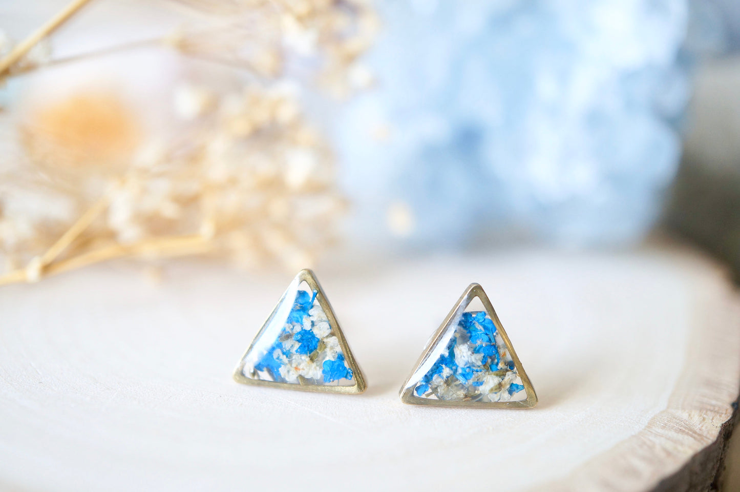 Real Dried Flowers and Resin Triangle Stud Earrings in White and Cobalt Blue