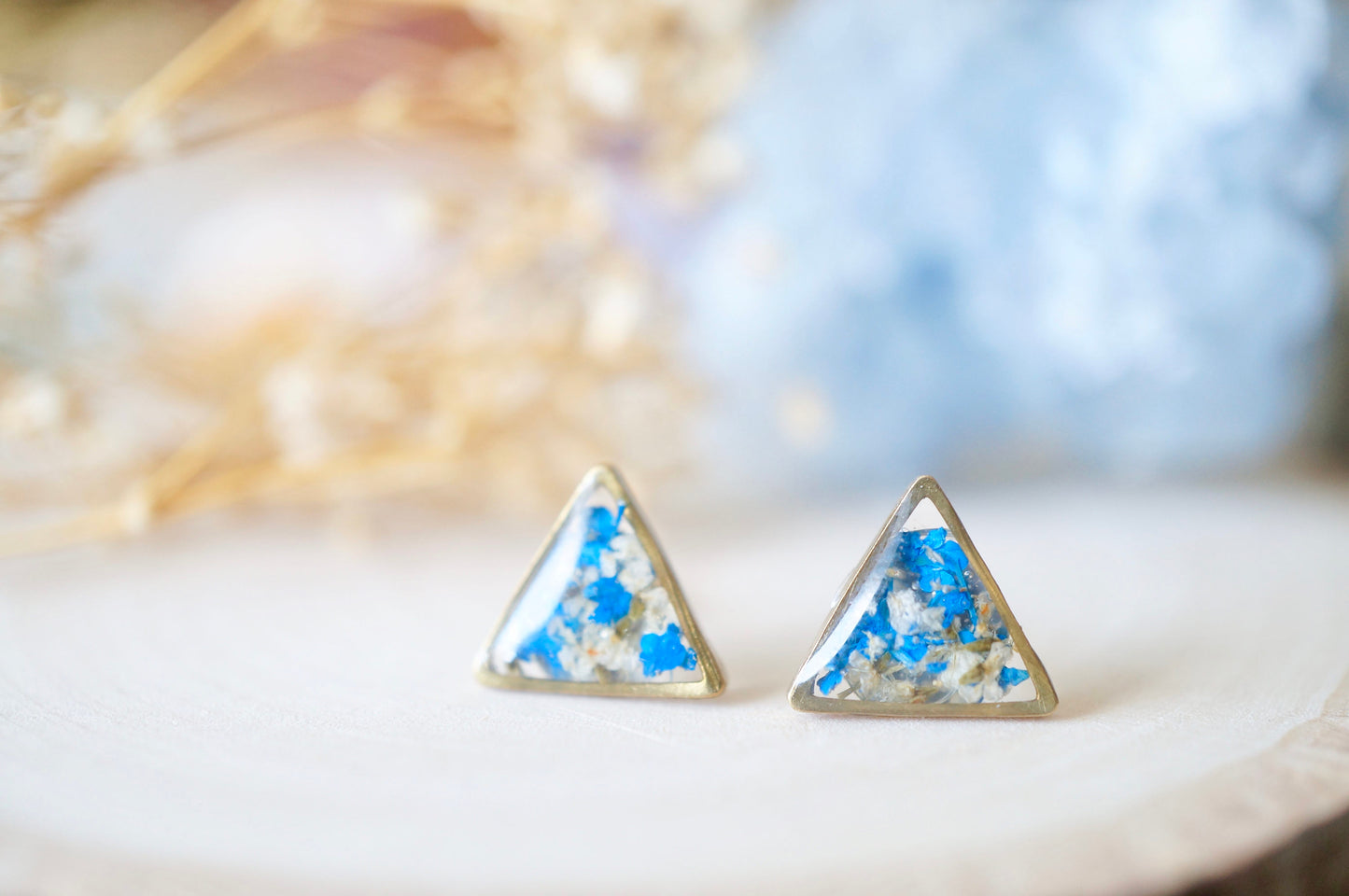 Real Dried Flowers and Resin Triangle Stud Earrings in White and Cobalt Blue