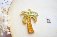 Real Pressed Flowers in Resin, Gold Palm Tree Necklace in Green and Orange