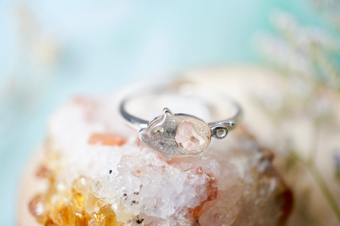 Real Pressed Flower and Resin Ring, Silver Pig in Light Pink