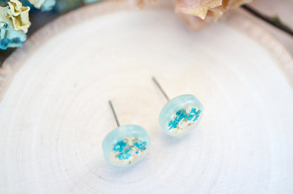 Real Pressed Flowers and Resin, Circle Stud Earrings in Mint and Teal