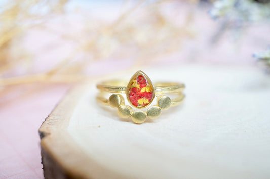 Real Pressed Flower and Resin Ring, Gold Teardrop in Red and Yellow