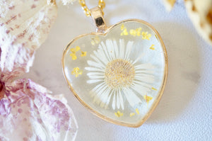 Real Pressed Flowers in Resin, Gold Heart Necklace in White Daisy and Yellow