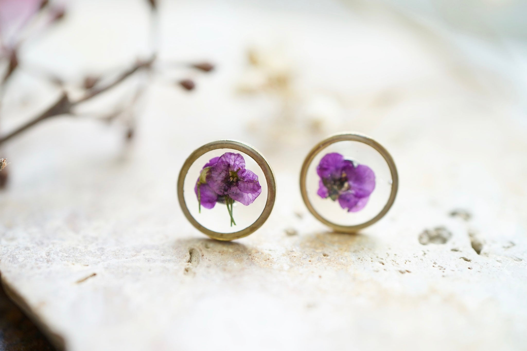Real Pressed Flowers and Resin Stud Earrings, Brass Circles with Purpl –  ann + joy