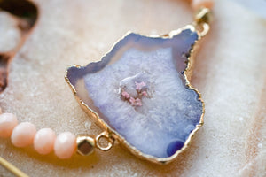 Real Pressed Flowers and Resin Beaded Bracelet, Purple Druzy Geode in Peach Pink Gold