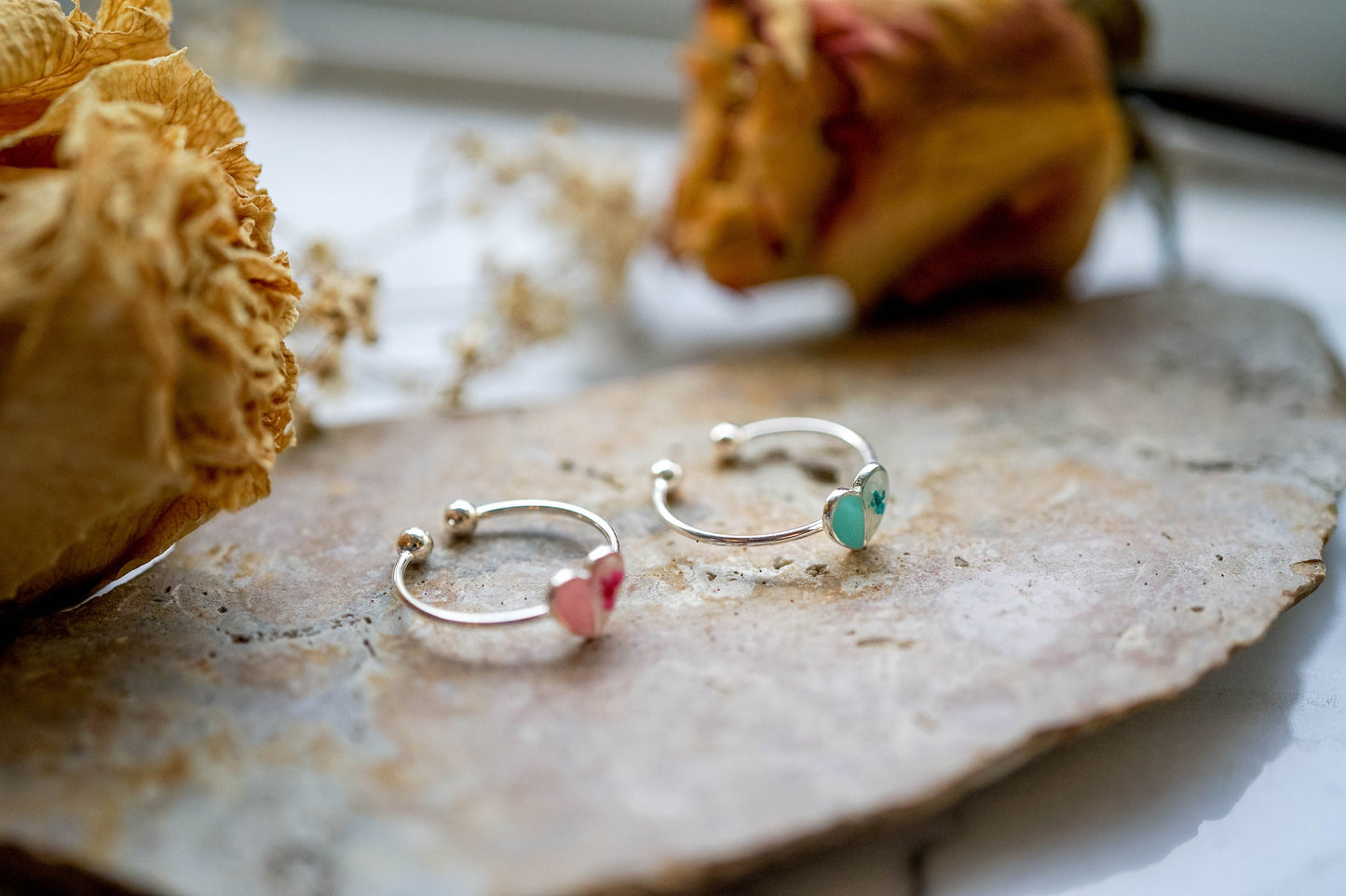 Real Pressed Flower and Resin Ring, White and Mint Heart Ring