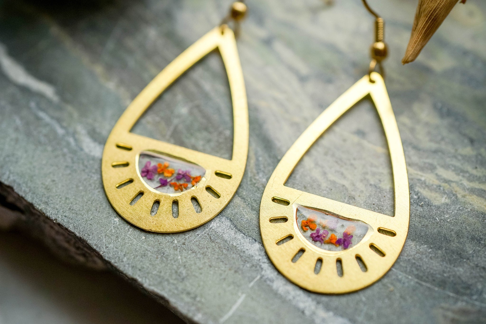 Real Pressed Flowers Earrings, Gold Drops in Purples – ann + joy