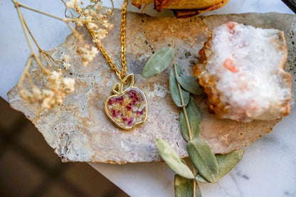 Real Pressed Flowers in Resin Necklace, Gold Apple Necklace with Pink and White Heather Flowers, Teacher jewelry, Teacher necklace