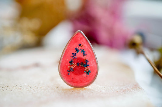 Real Pressed Flower and Resin Ring, Initial Teardrop in Pink