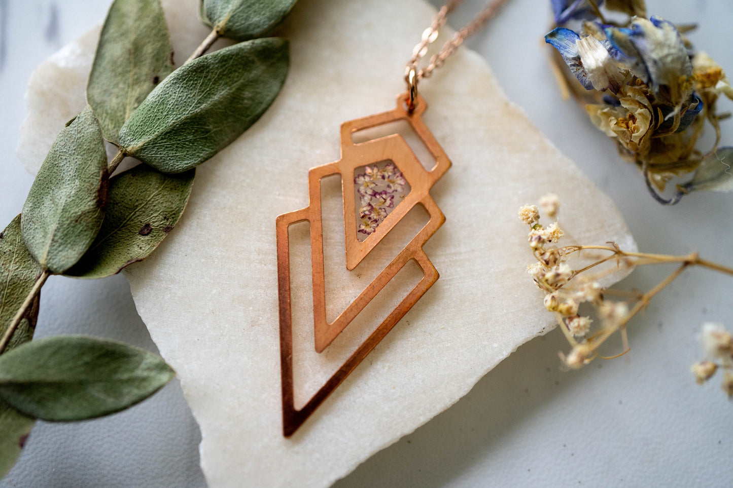 Real Pressed Flowers in Resin, Rose Gold Necklace with Chocolate Queen Anne&#39;s Lace